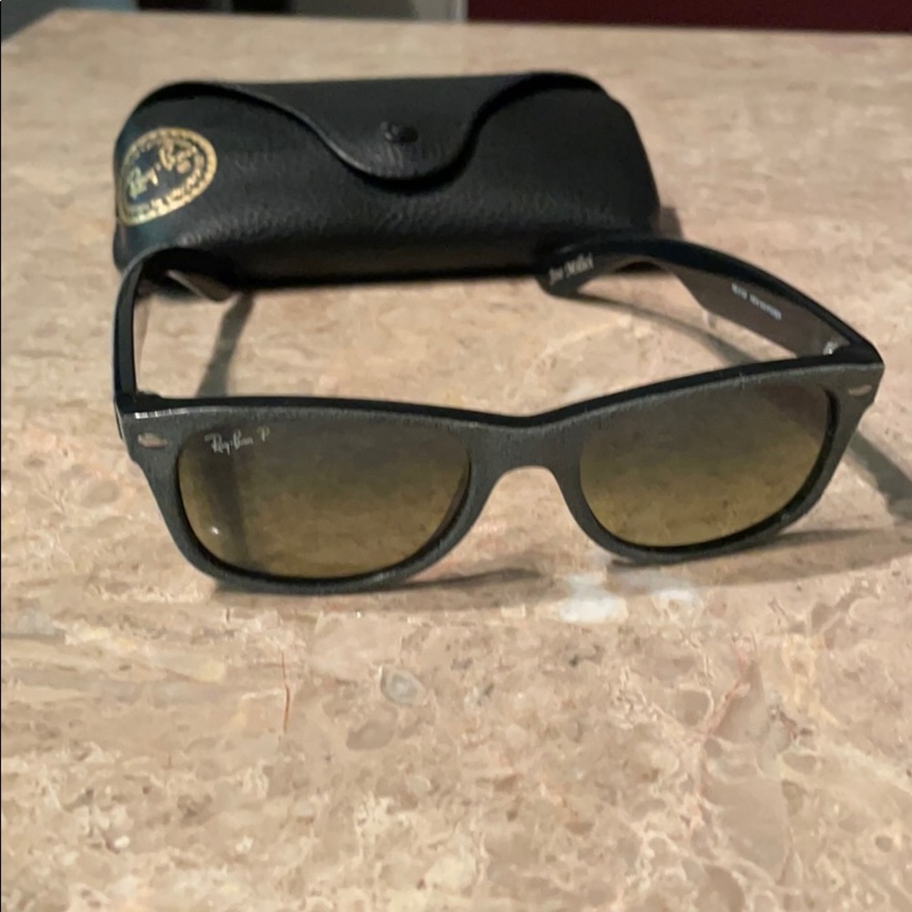 Ray-Ban polarized men’s sunglasses
